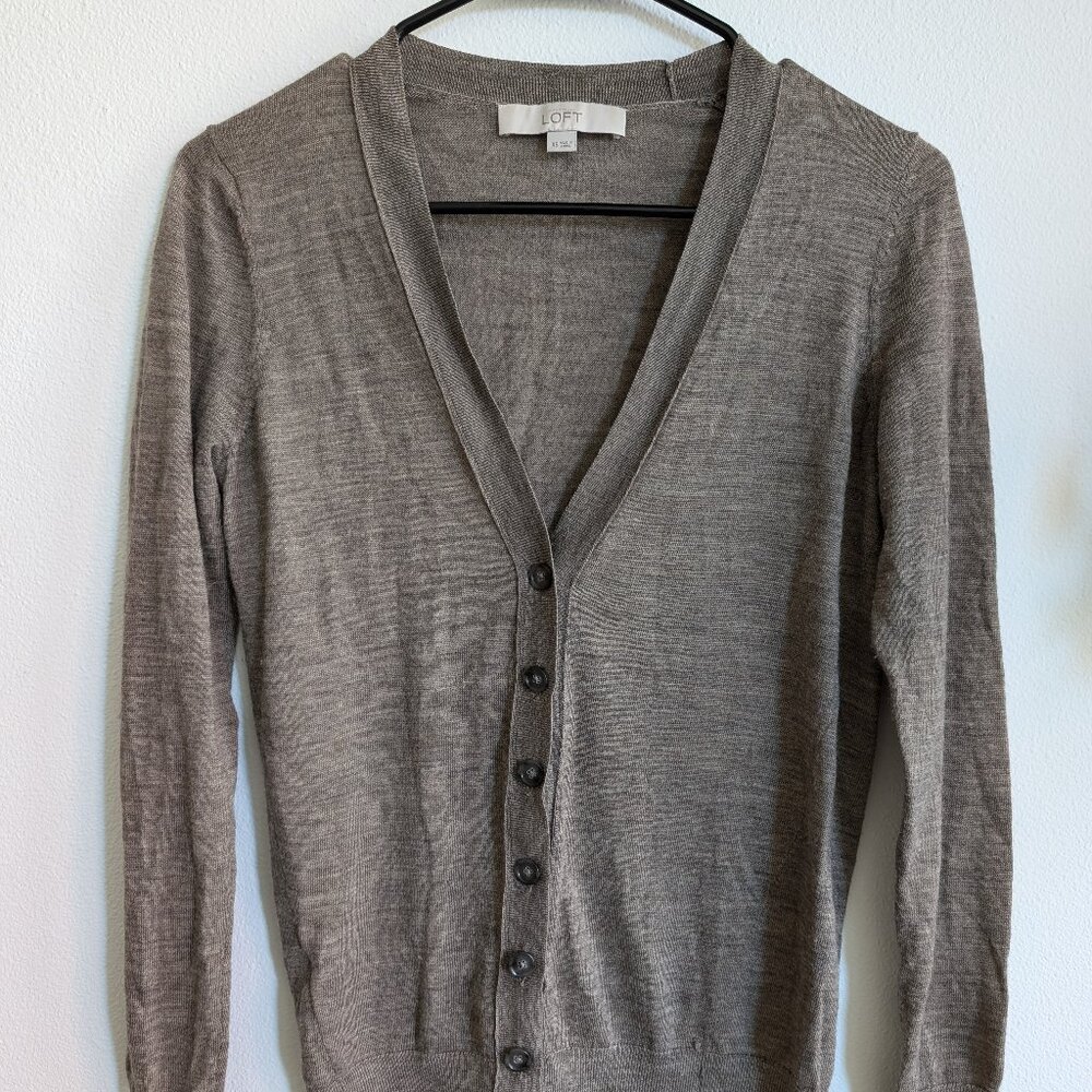Ann Taylor LOFT Cardigan (Size XS)